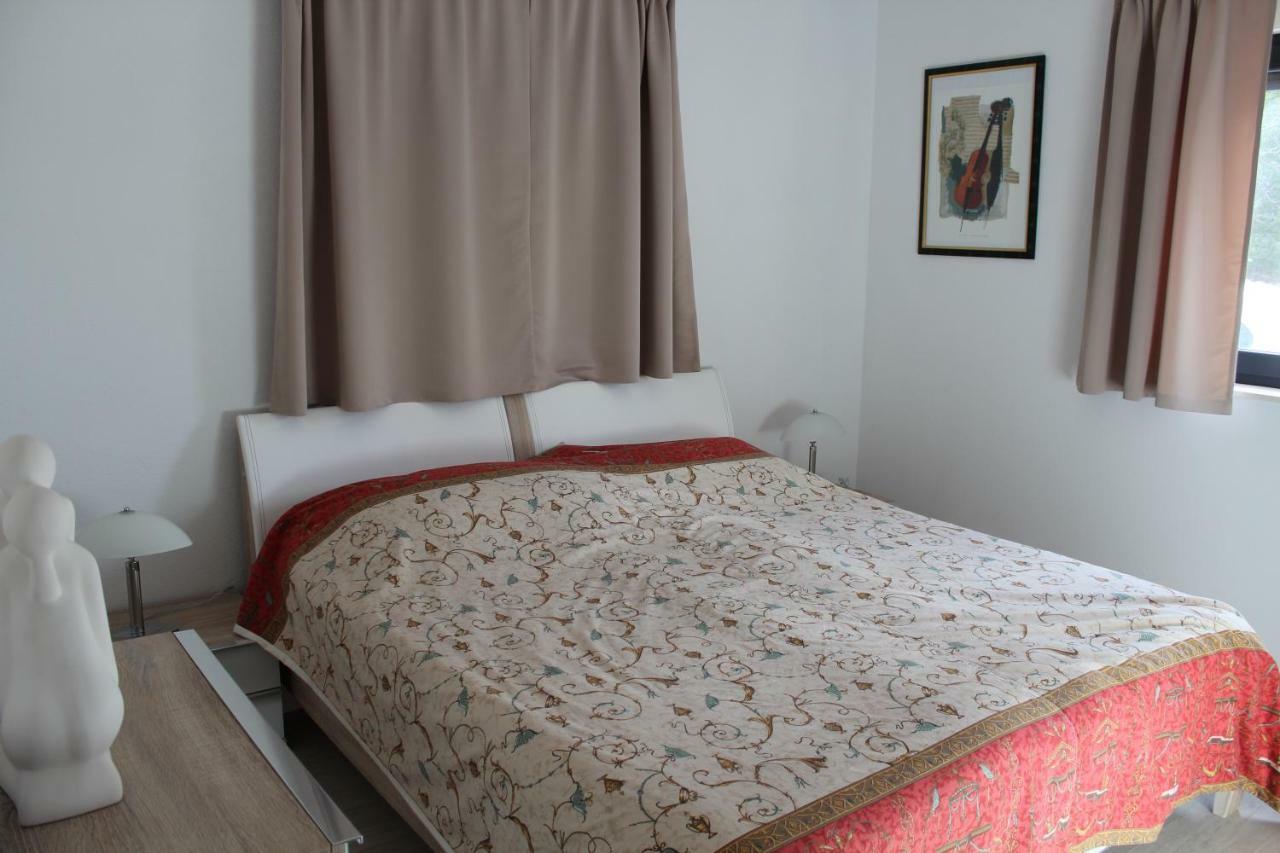 Villa Antunovic Malinska Esterno foto